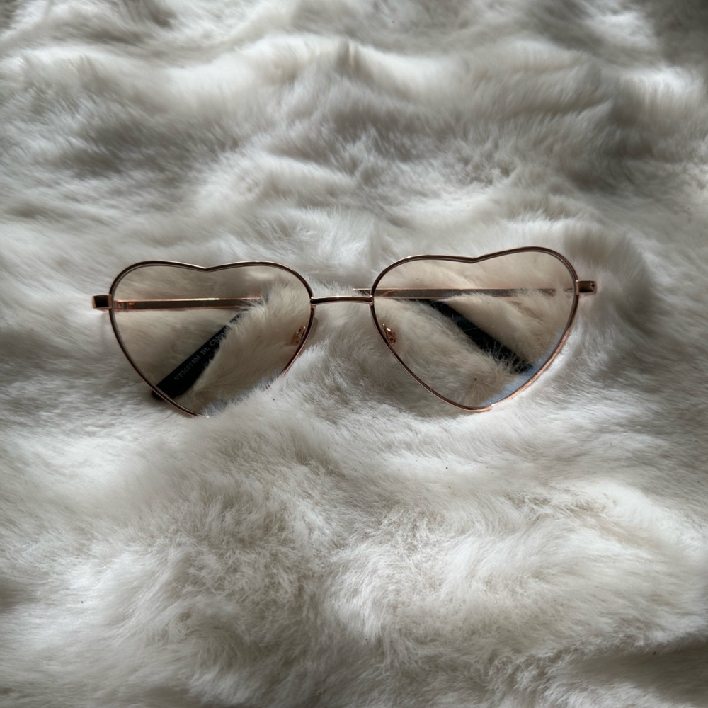 Heart-Shaped Sunglasses with Rose Gold Frame